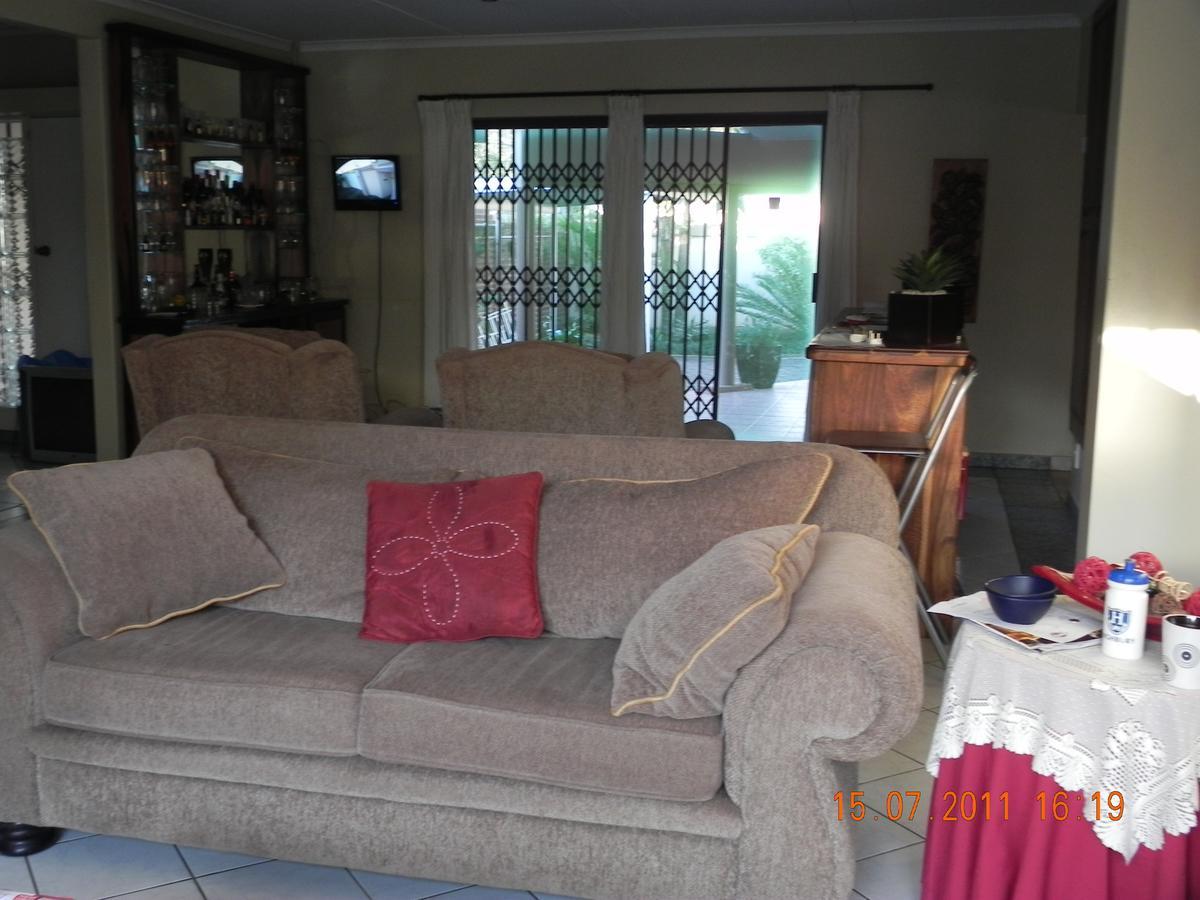 Kings Guest House Westville Exterior foto